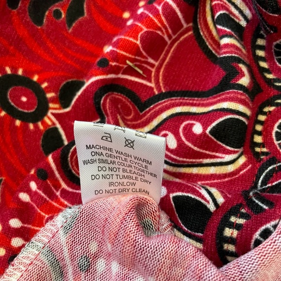 Women’s Tunic / Top, Size Medium, Red - Picture 8 of 10